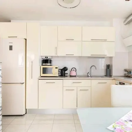 Apartman Safari Apartment *